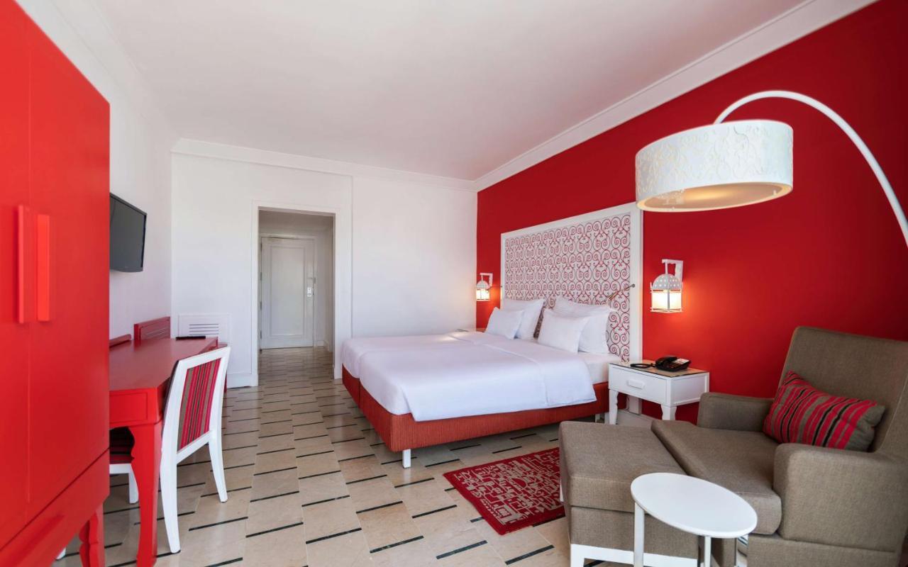 فندق راديسون بلو ريسورت آند ثالاسو الحمامات المظهر الخارجي الصورة A room at the hotel