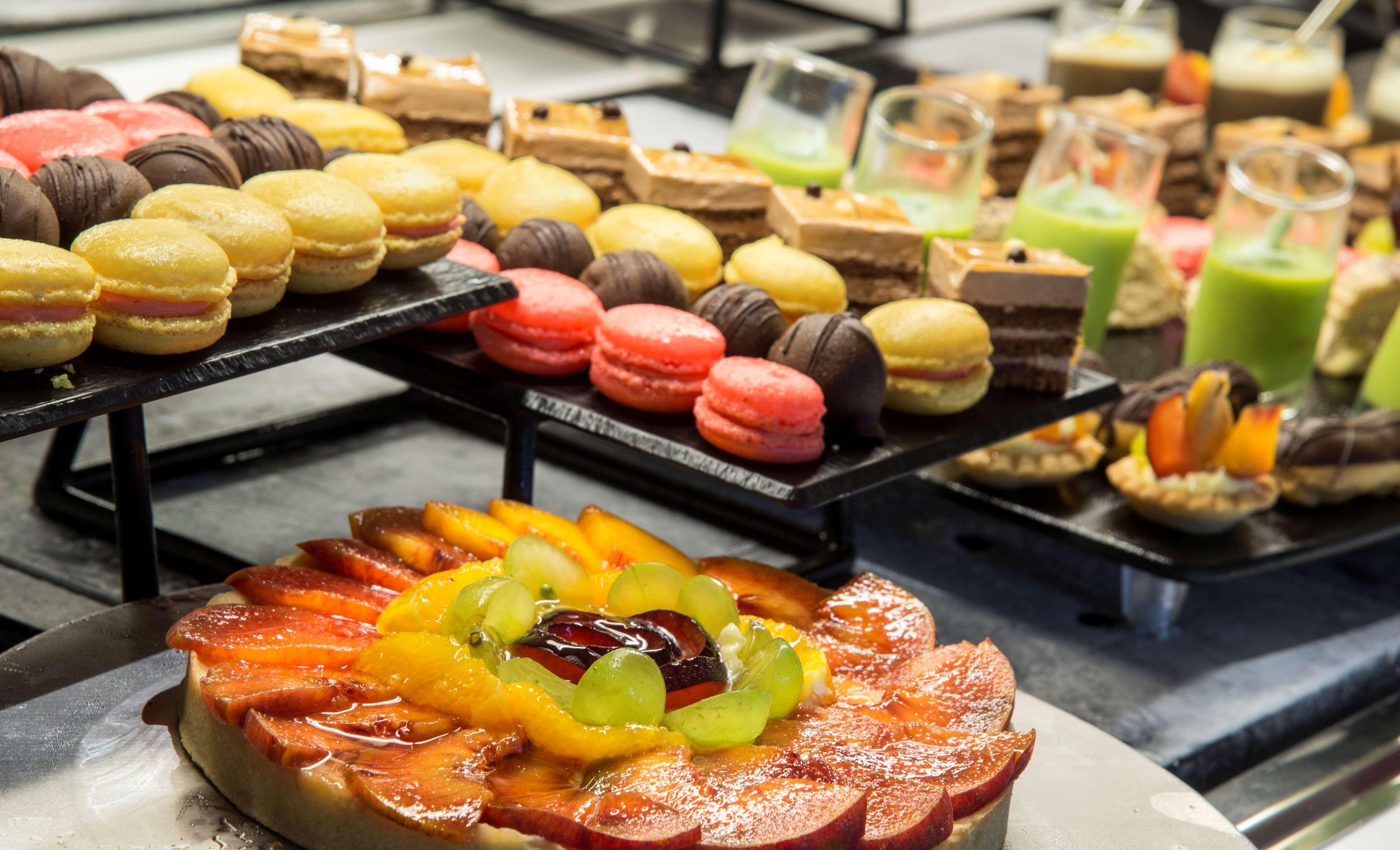 فندق راديسون بلو ريسورت آند ثالاسو الحمامات المظهر الخارجي الصورة French pastries